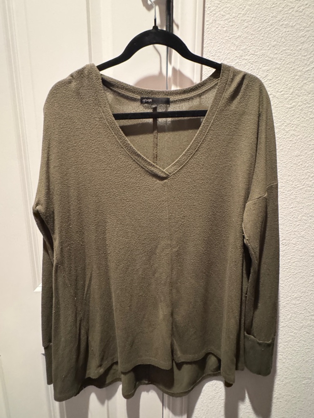 Gibson Olive V-Neck Long Sleeve Top